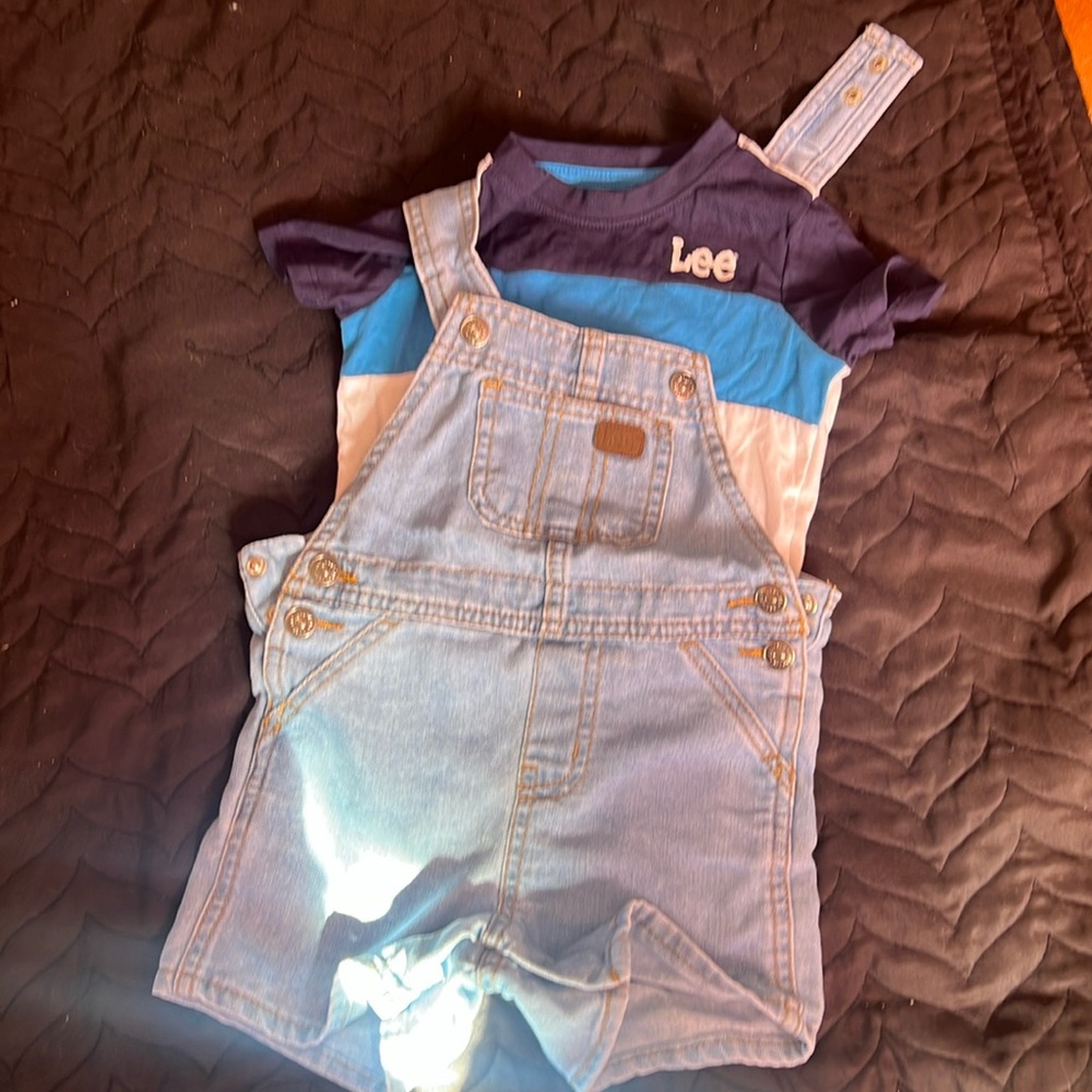 Lee